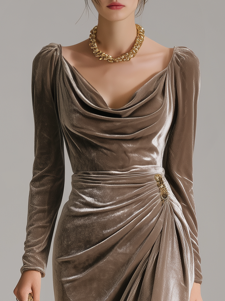 Selvynae - Elegant Midi Dress