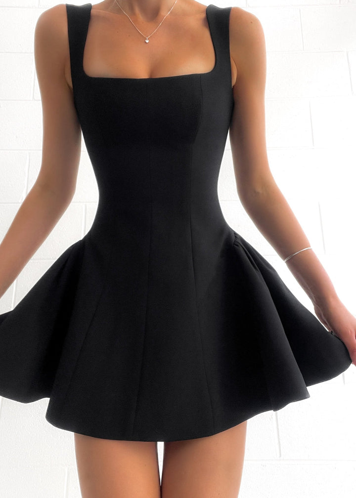Velory™ | Solid-colored pleated ruffle mini dress