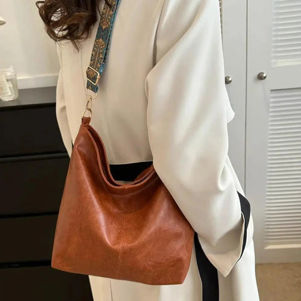 Greta – Vintage Leather Shoulder Bag