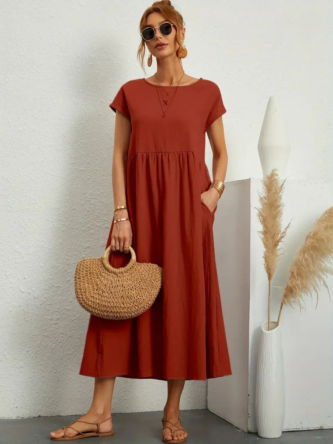 Gabrielle | Flowing Midi Dress with Timeless Elegance