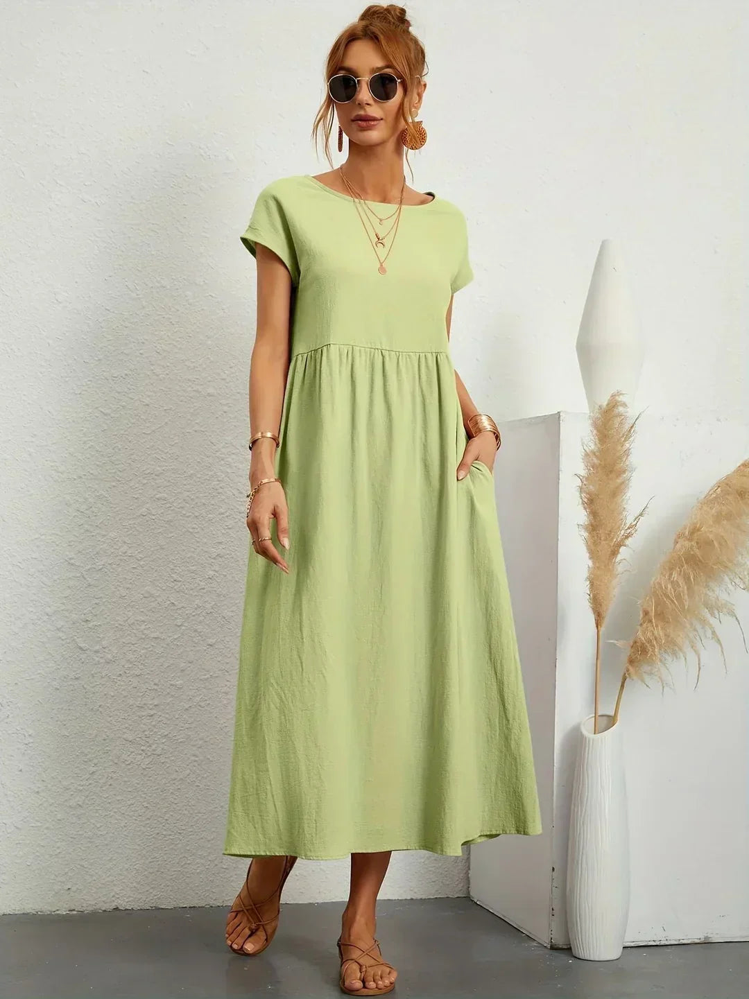 Gabrielle | Flowing Midi Dress with Timeless Elegance