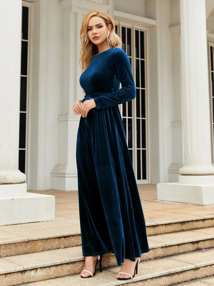 Dalia™ | Luxurious velvet dress