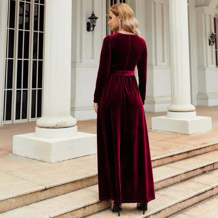 Dalia™ | Luxurious velvet dress