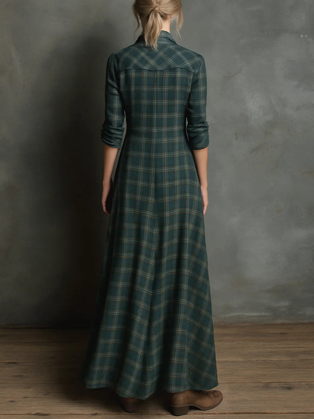 Livia | Long Dress Checkered Pattern