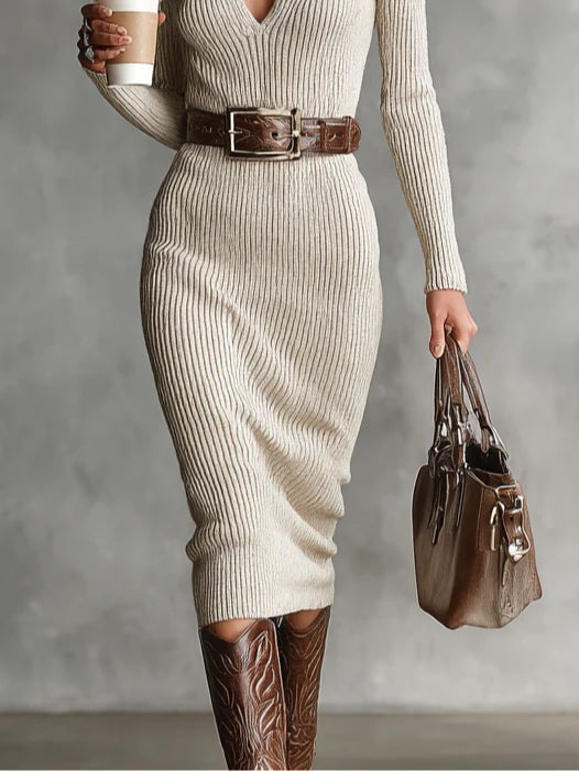 Clara - Knitted dress with a mock turtleneck