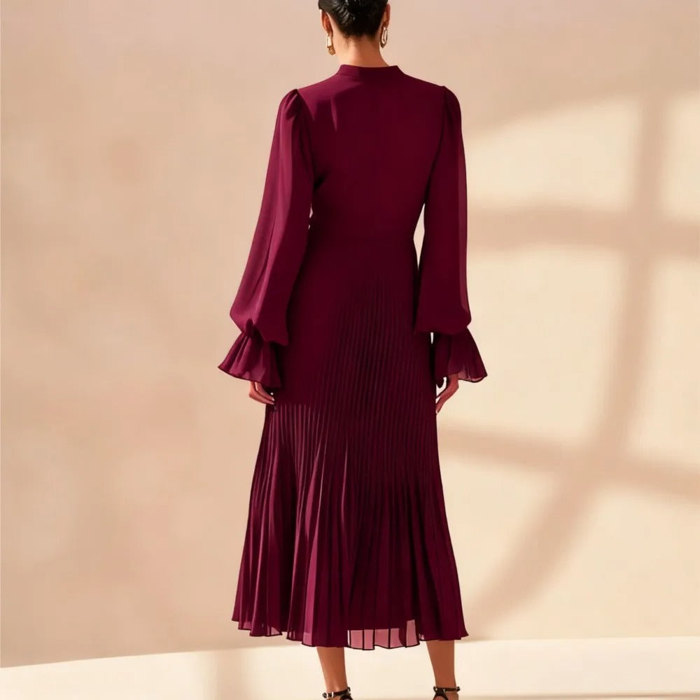 Vera | Elegant Pleated Dress