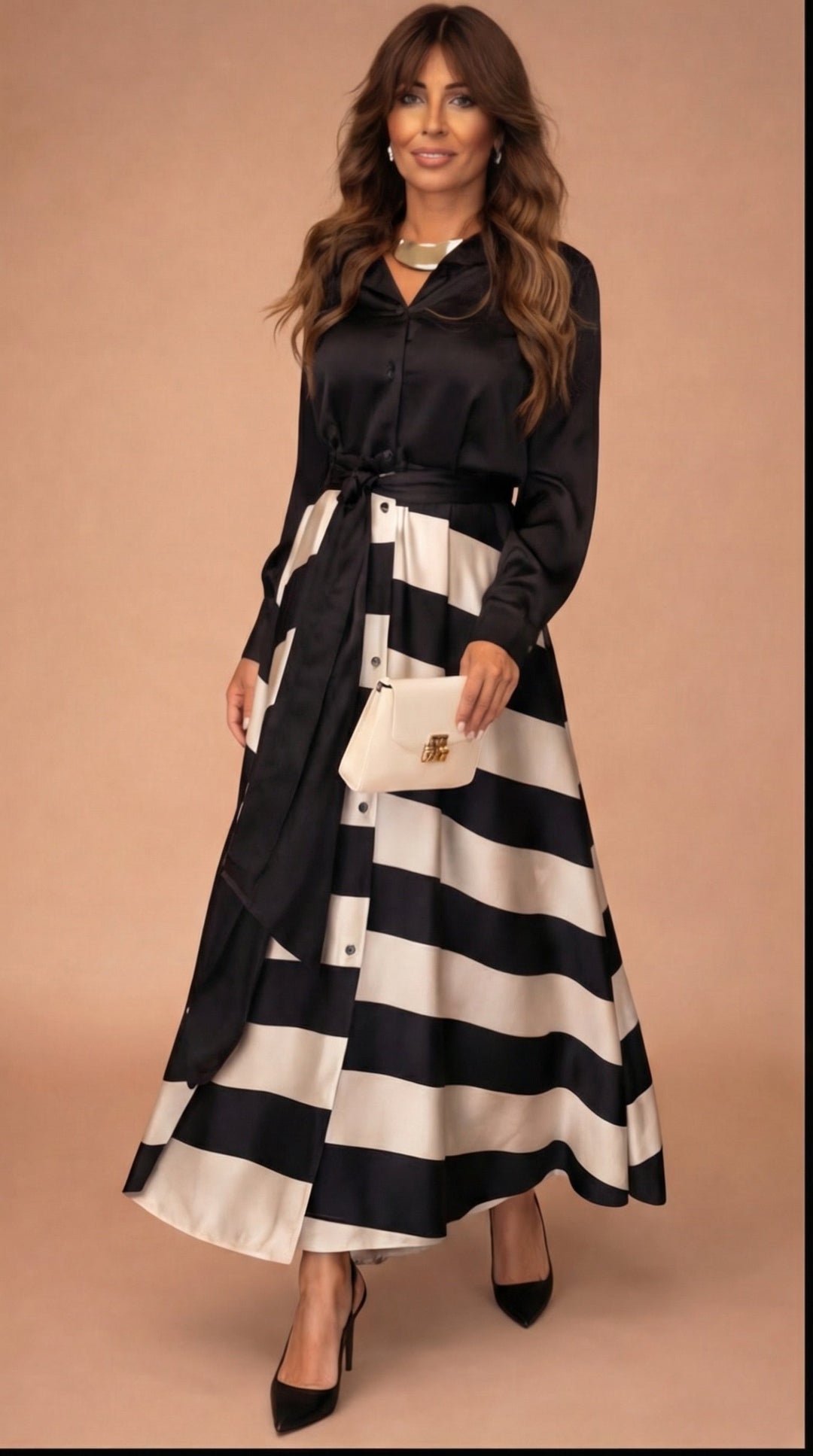 Nancy | Elegant Bow Detail