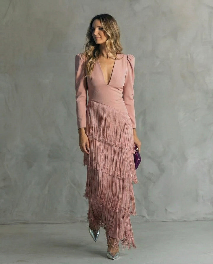 Clara  | Elegante vestido midi con mangas de flecos