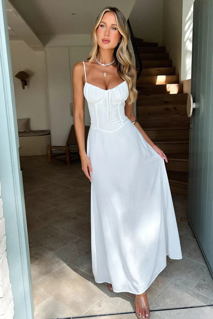 Corina™ | Sleeveless maxi dress with lacing
